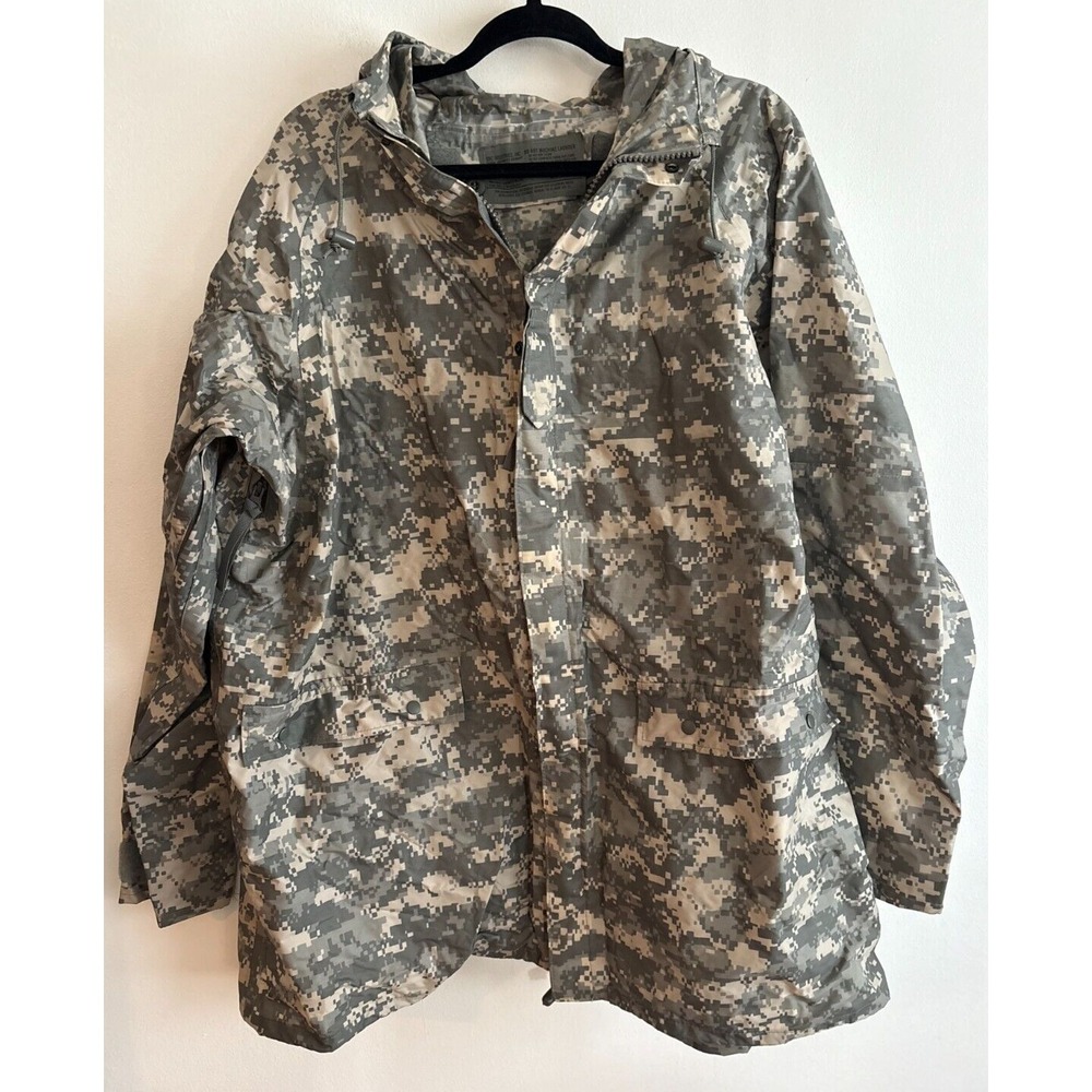 ORC Industries Raincoat Wet Weather Jacket Woodland Camouflage Sz M (Shell Only)